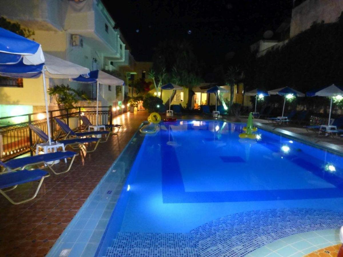 Sofia Studios & Apts Ayía Marína Exterior foto